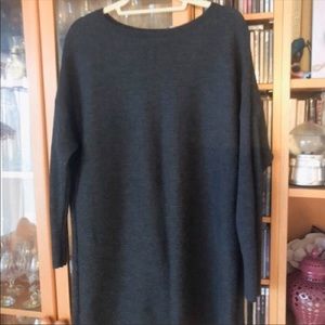 Tahari Merino Wool tunic plus size like new